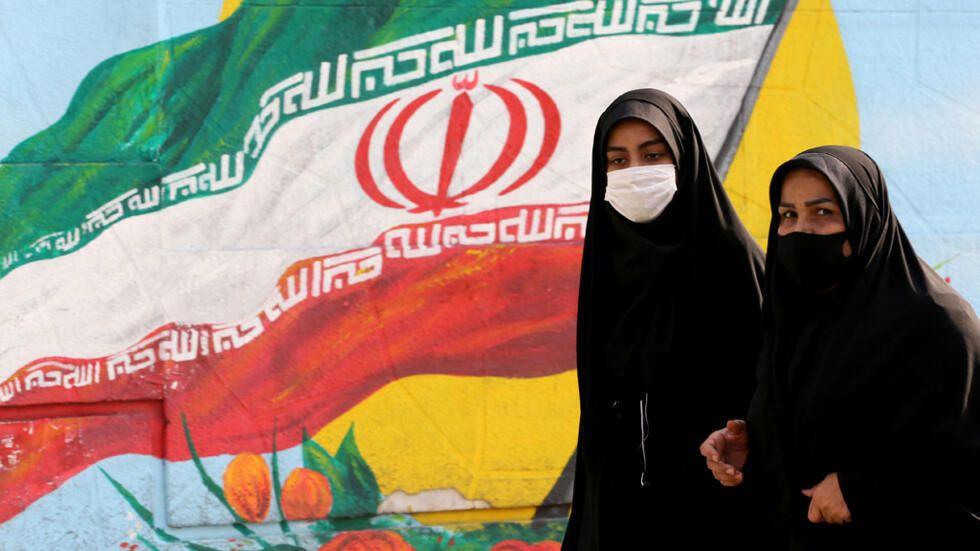 السلطات الإيرانية تحكم بالإعدام على رجل دين متهم بالاعتداء على نحو 60 امراة 