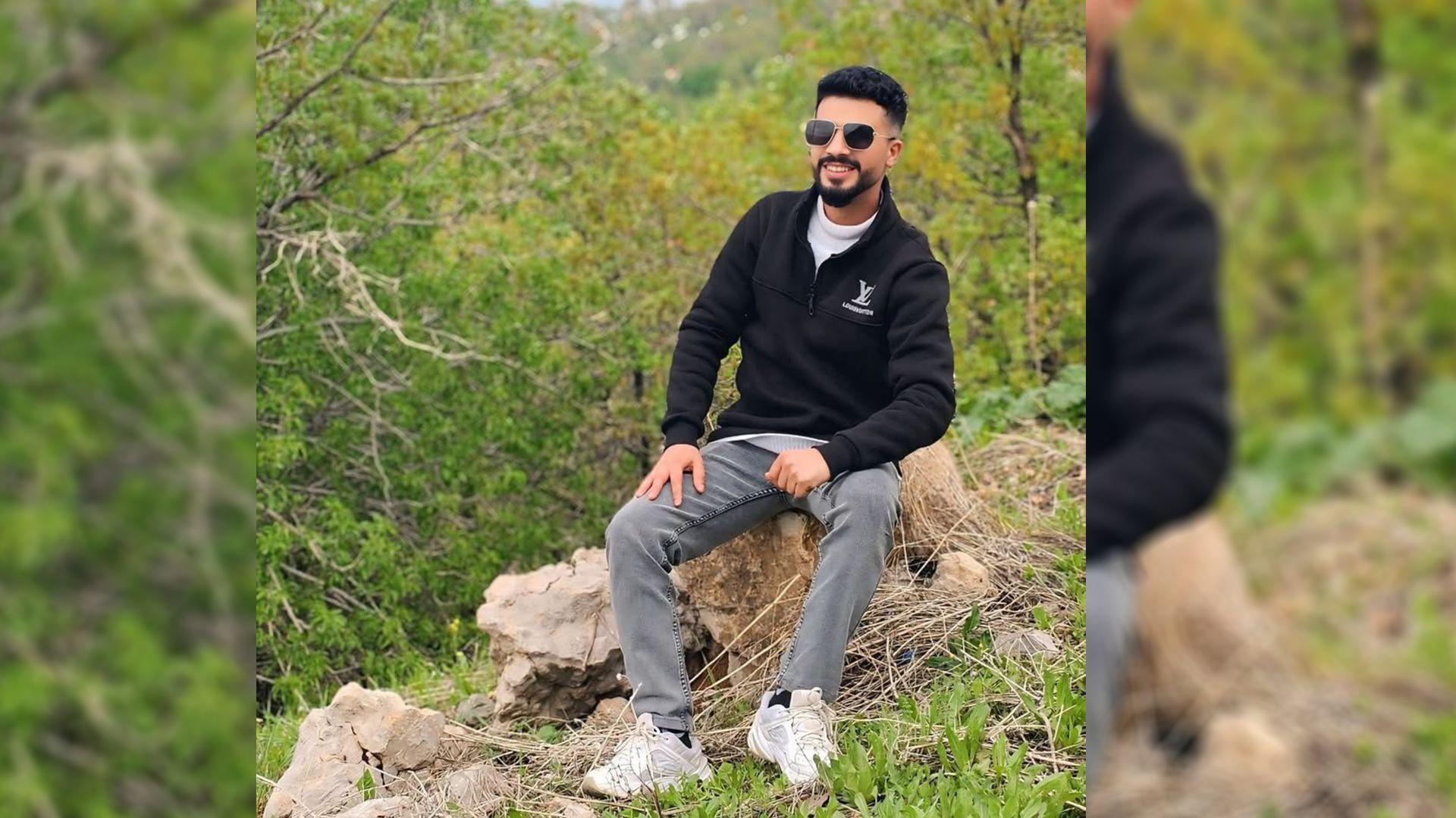 لە ئاکرێ چالاکوانێک لەسەر رەخنەگرتن لە رێگاوبان بۆ ماوەی سێ رۆژ راگیرا