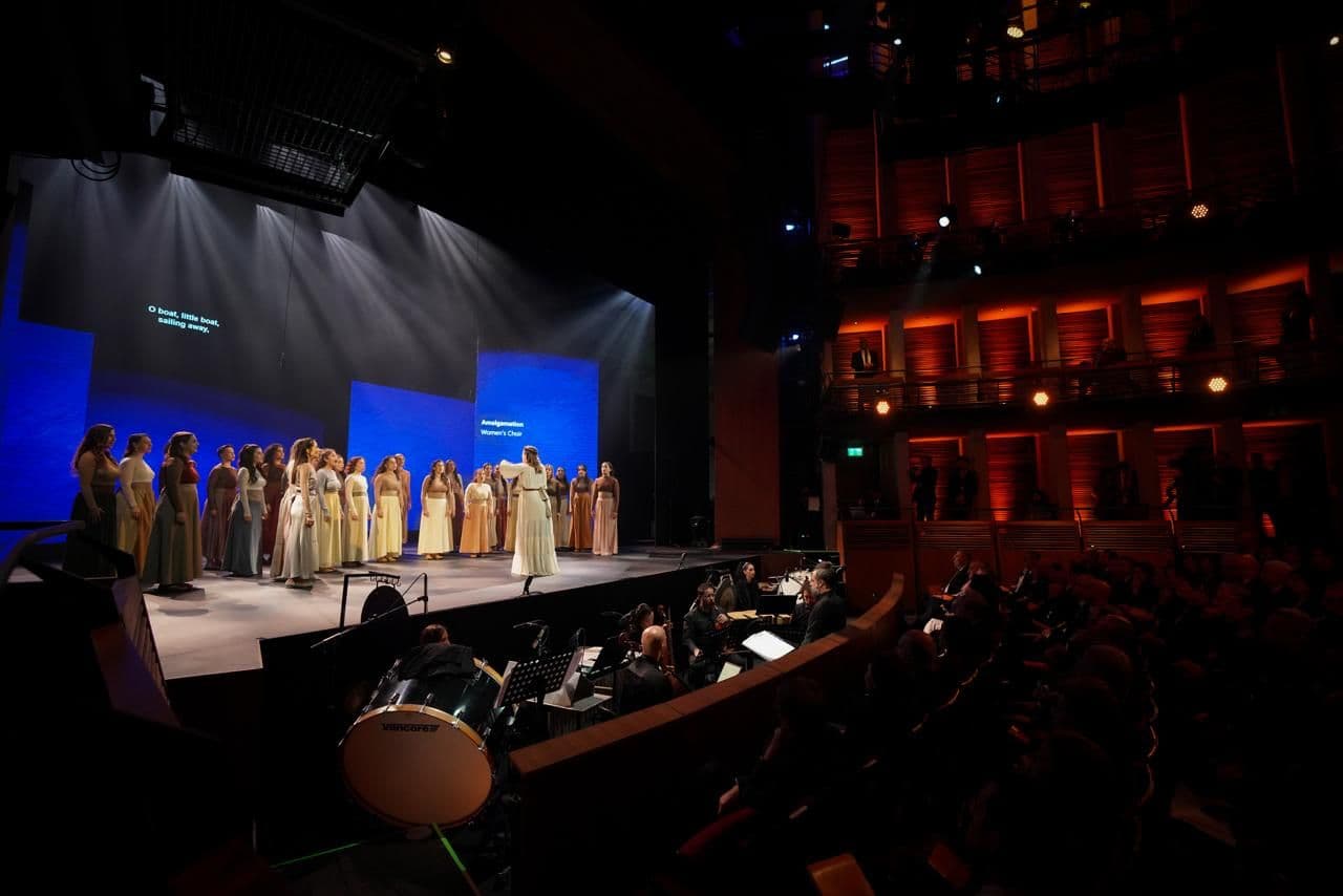 article gallery image