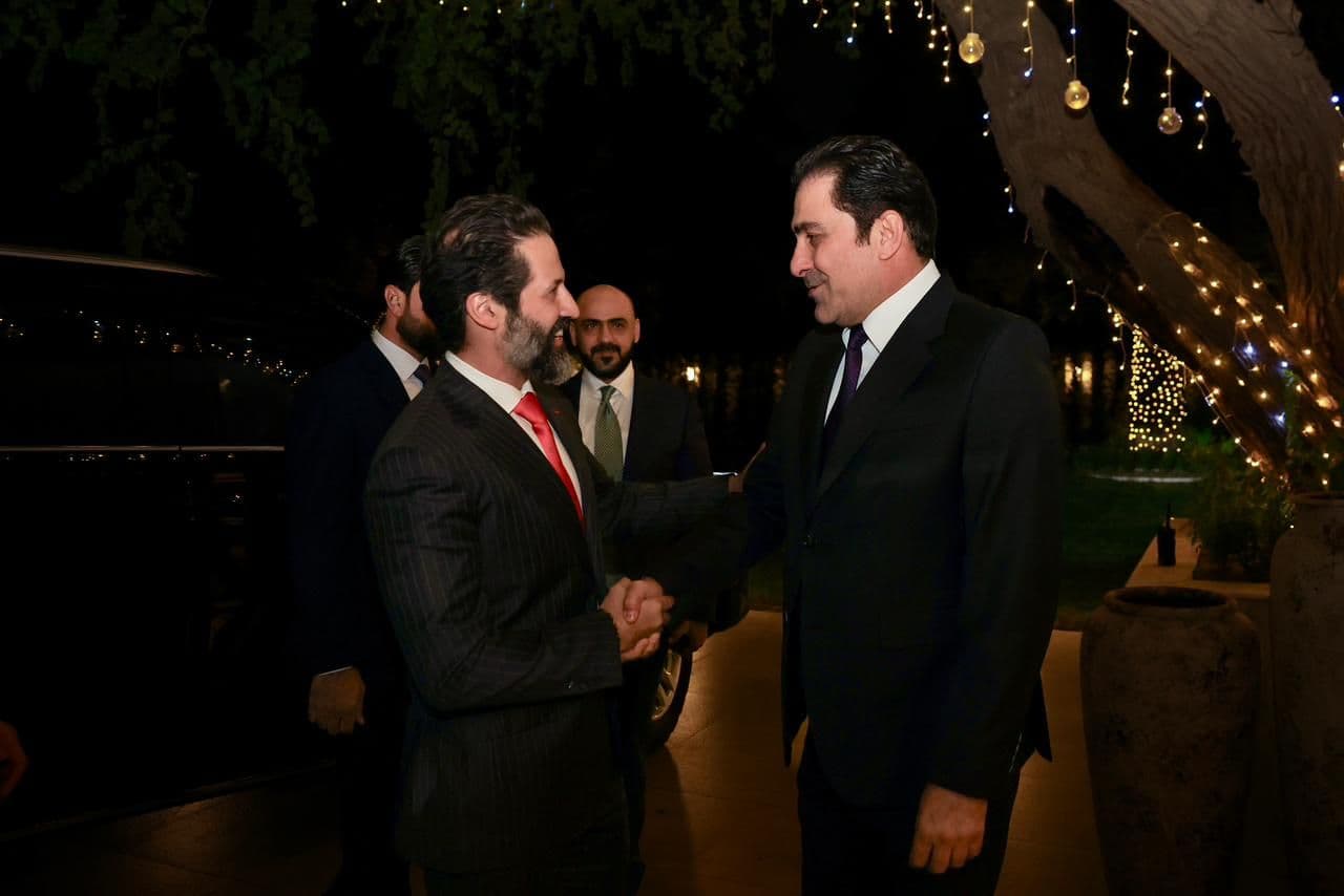 article gallery image