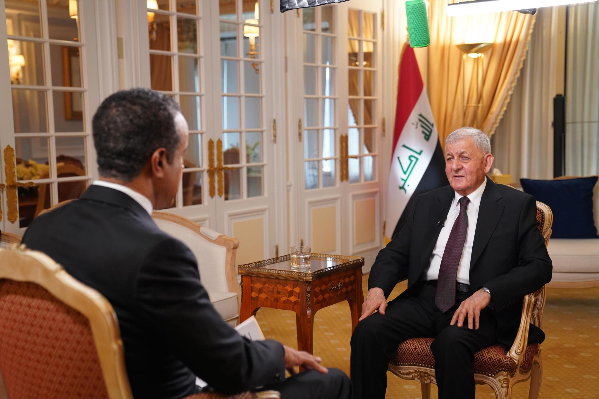 رئيس الجمهورية يؤكد: العراق يواجه تحديات متعلقة بحصص المياه من نهري دجلة والفرات وفروعهما