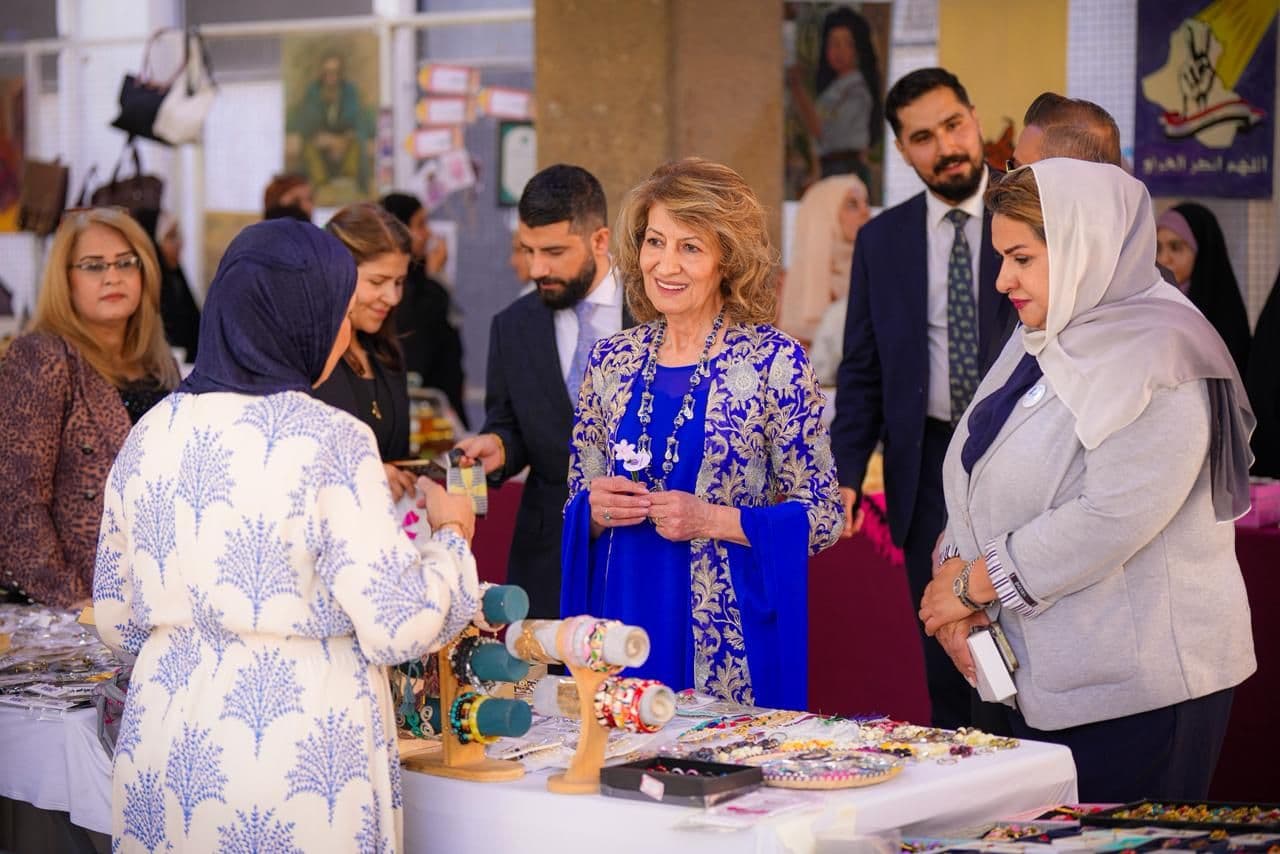 article gallery image