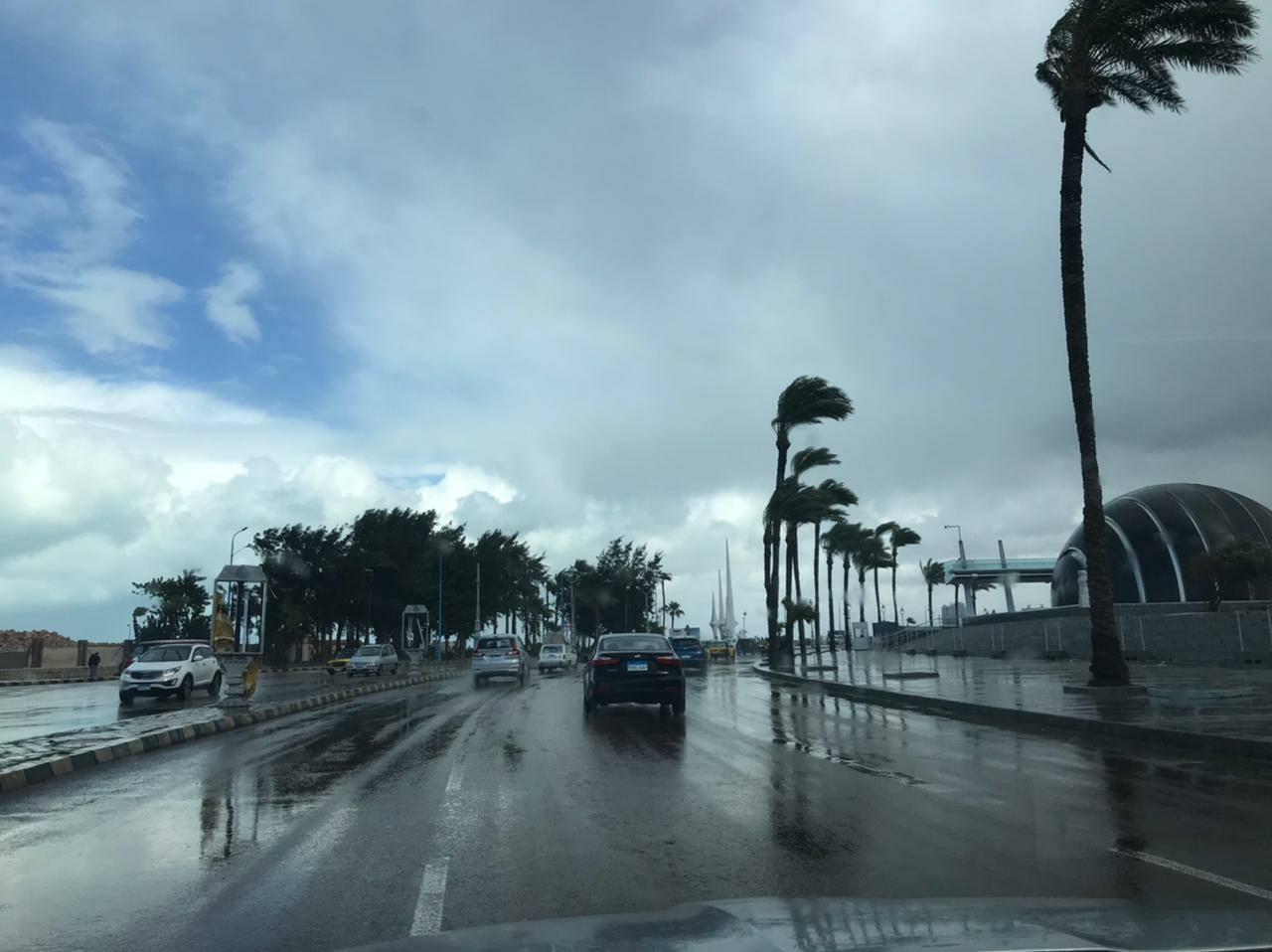 ھەشت پارێزگای عێراق پشوویان لە ناوەندەکانی خوێندن راگەیاند