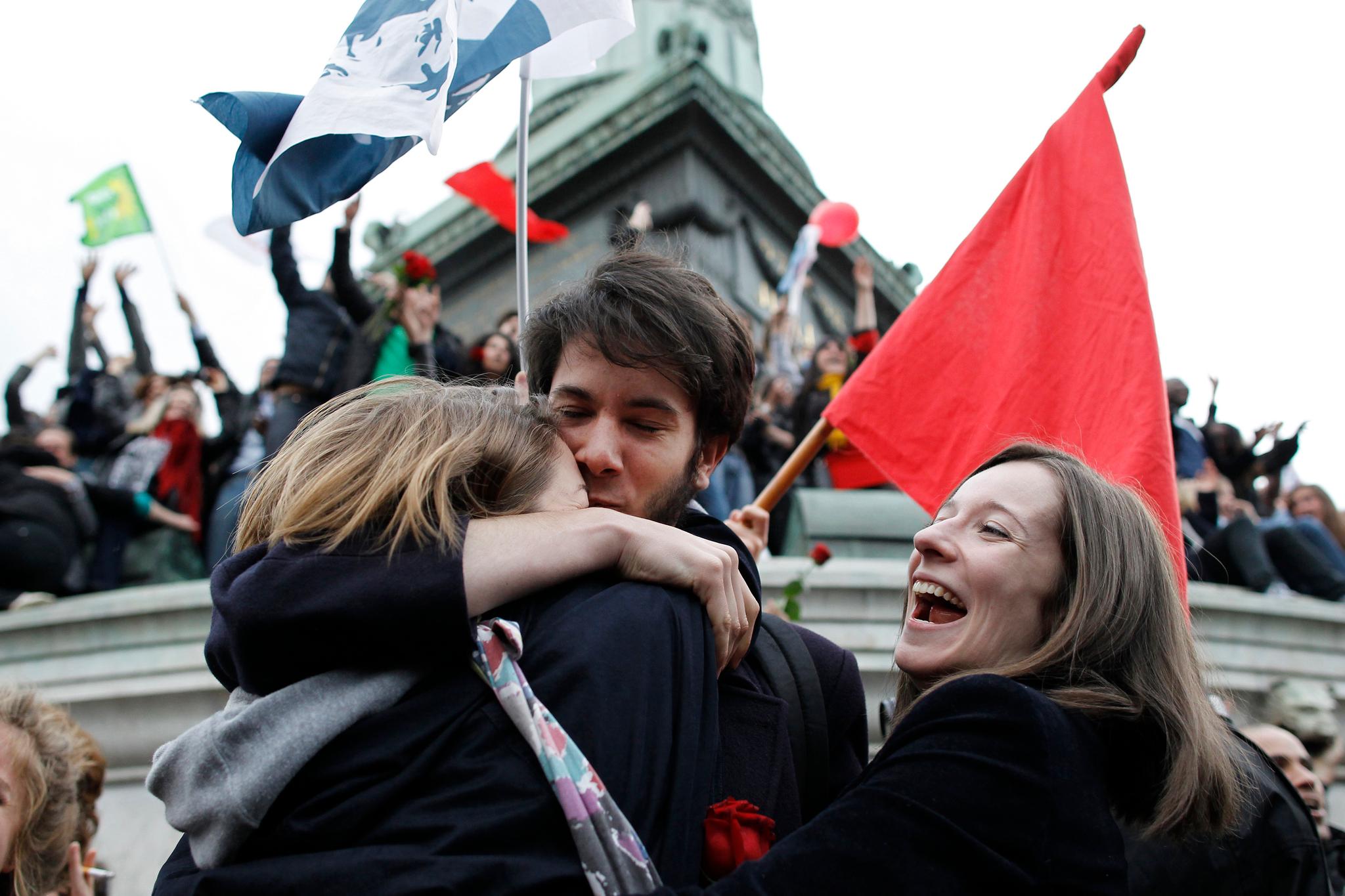 Parisians vote in French presidential election