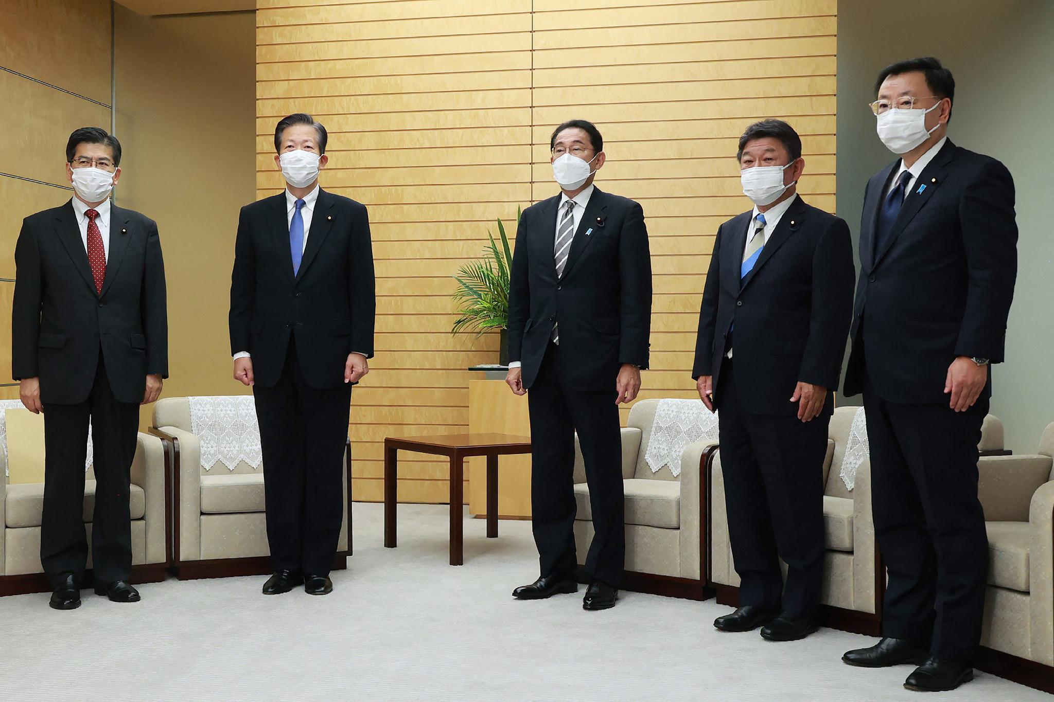 حکومەتی ژاپۆن دەستیلەکارکێشایەوە