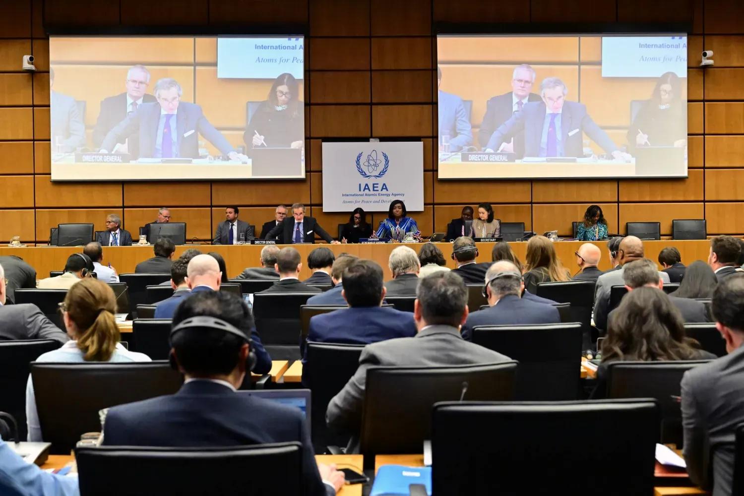 مجلس محافظي الوكالة الدولية للطاقة الذرية تصدر قراراً رسمياً بوصف ايران بانها لاتمتثل لالتزاماتها النووية