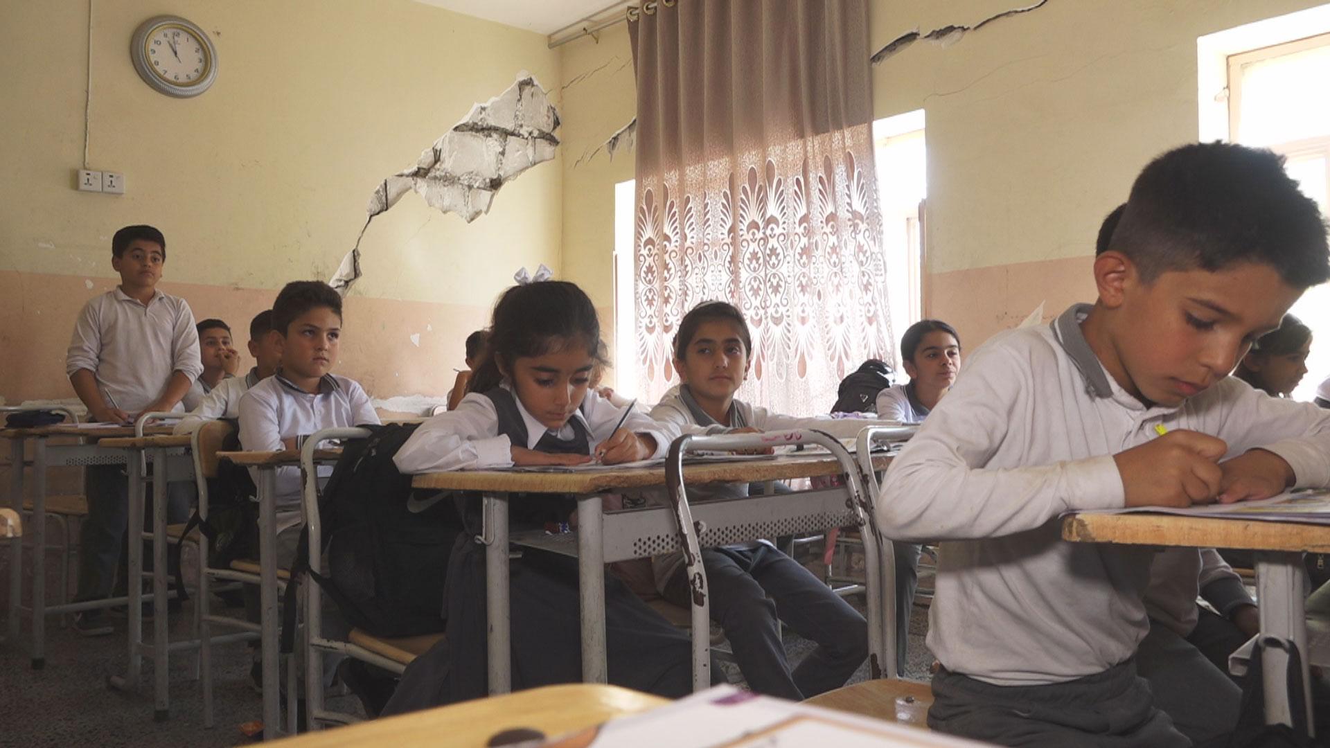 کۆنی بینای خوێندنگایەک مەترسی لەسەر ژیانی خوێندکاران دروستکردووە 