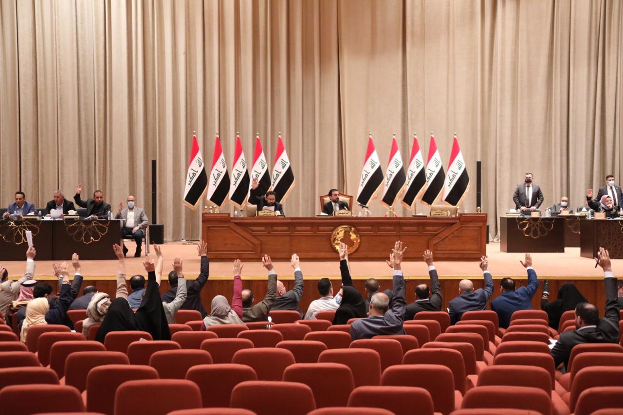 ٣٢٤ ئەندامی خولی پێشووی ئەنجومەنی نوێنەران خانەنشین دەکرێن