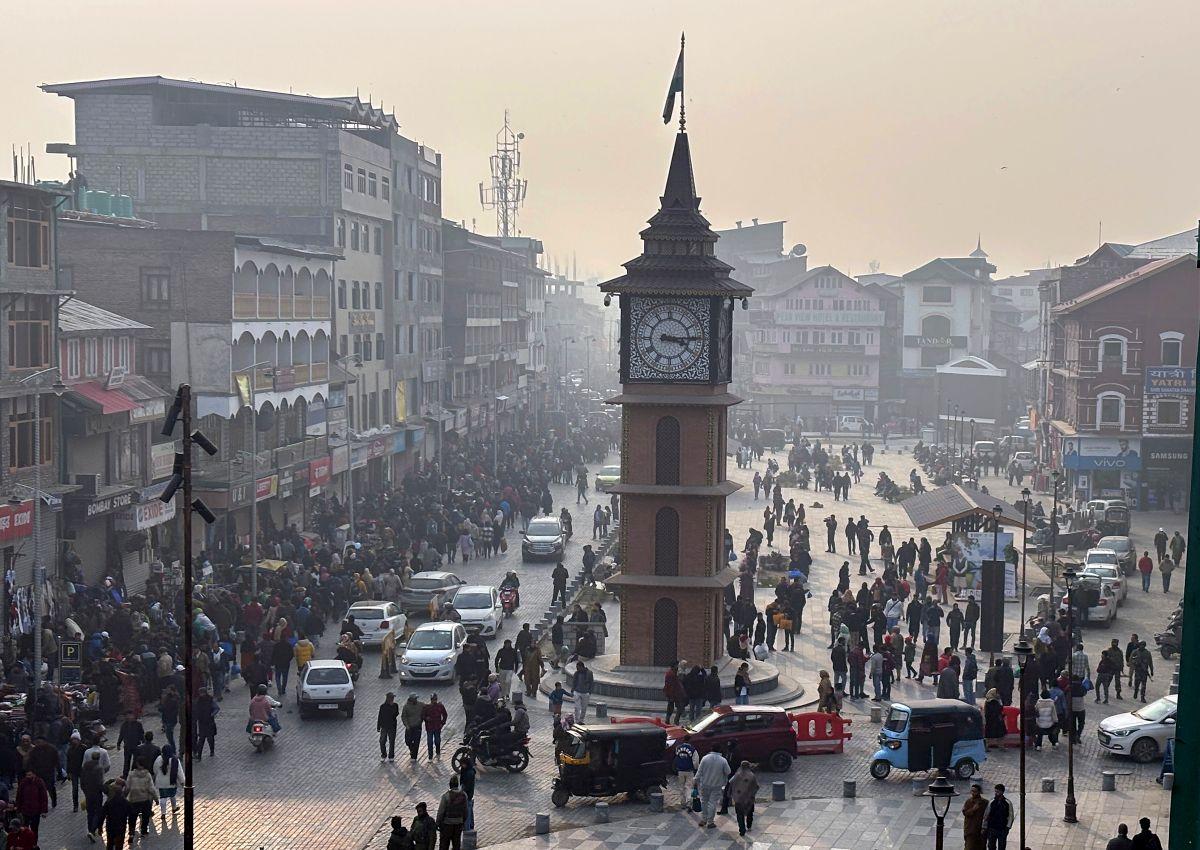 دادگای باڵای ھندستان مافی خۆبەڕێوەبەری ھەرێمی کشمیری ھەڵوەشاندەوە
