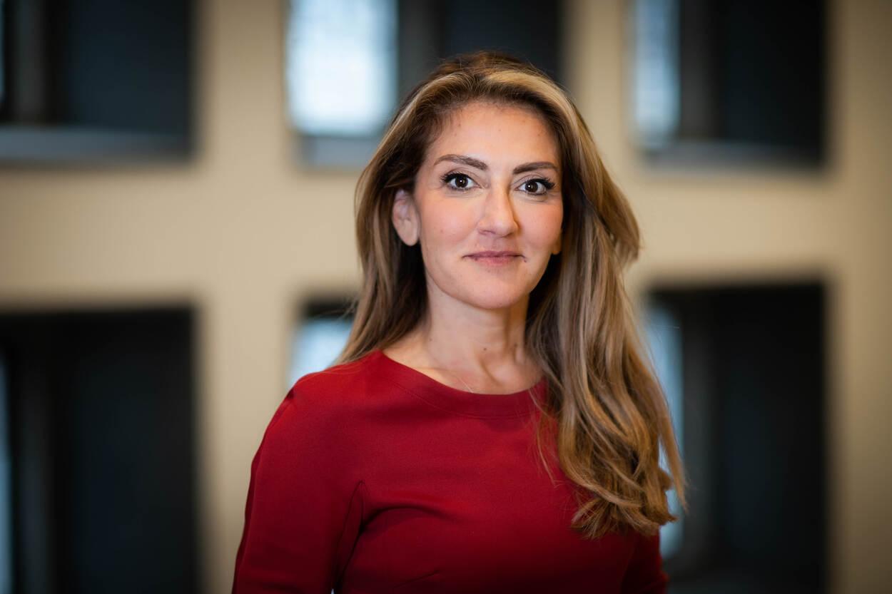 کچە کوردێک بووە وەزیری داد و ئاسایشی ھۆڵەندا