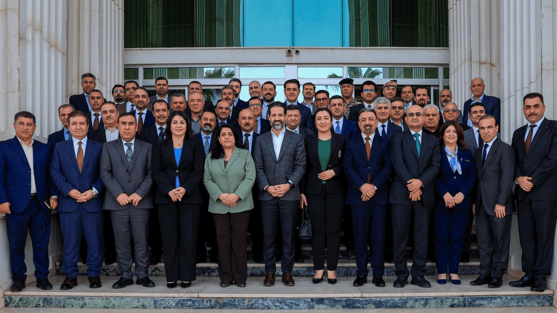 قوباد تاڵەبانی لەگەڵ تیمی بەڕێوەبەرە گشتییەکانی یەکێتی لە حکومەتی هەرێمدا کۆبووەوە