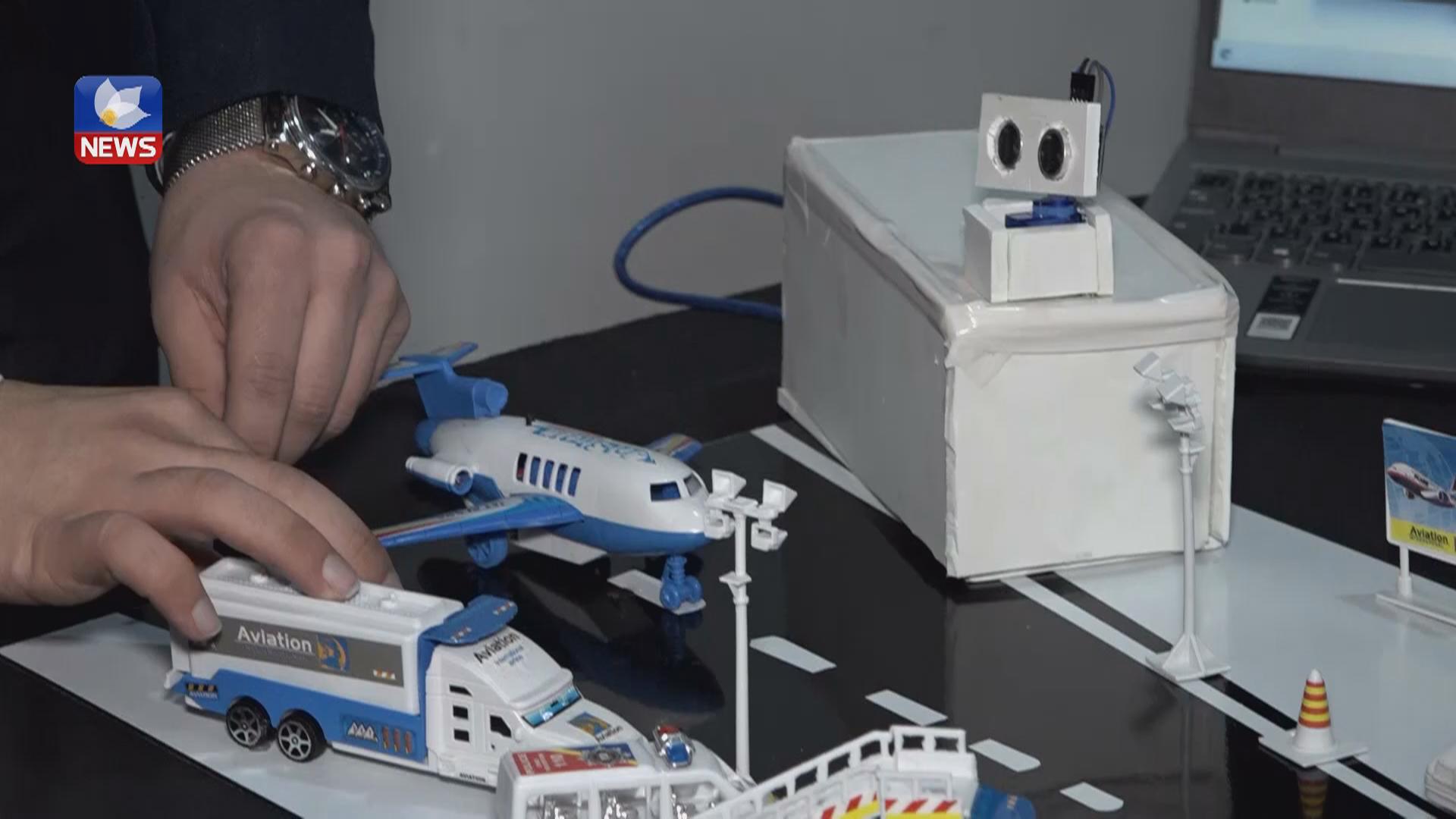 گەنجێکی کورد لە زاخۆ، رادارێکی چاودێریی تایبەت بە فڕۆکەخانە دروستدەکات