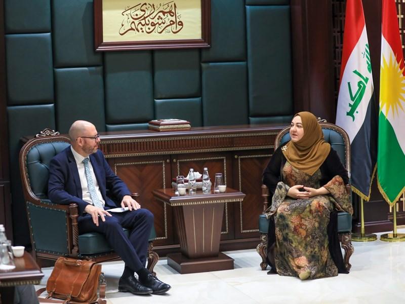 ڕێواز فائق: دەبێت پرسە نیشتمانییەکان بە سازانی نێوان فراکسیۆنەکان بکرێت