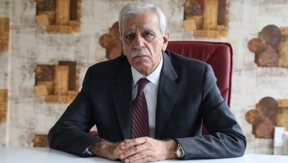 ئەحمەد تورک: لەشکرکێشی تورکیا بۆ سەر باشوری کوردستان ھیچ ئەنجامێکی نابێت