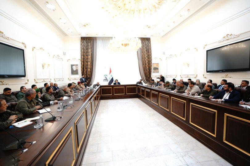 Iraqi PM meets with PMF commanders
