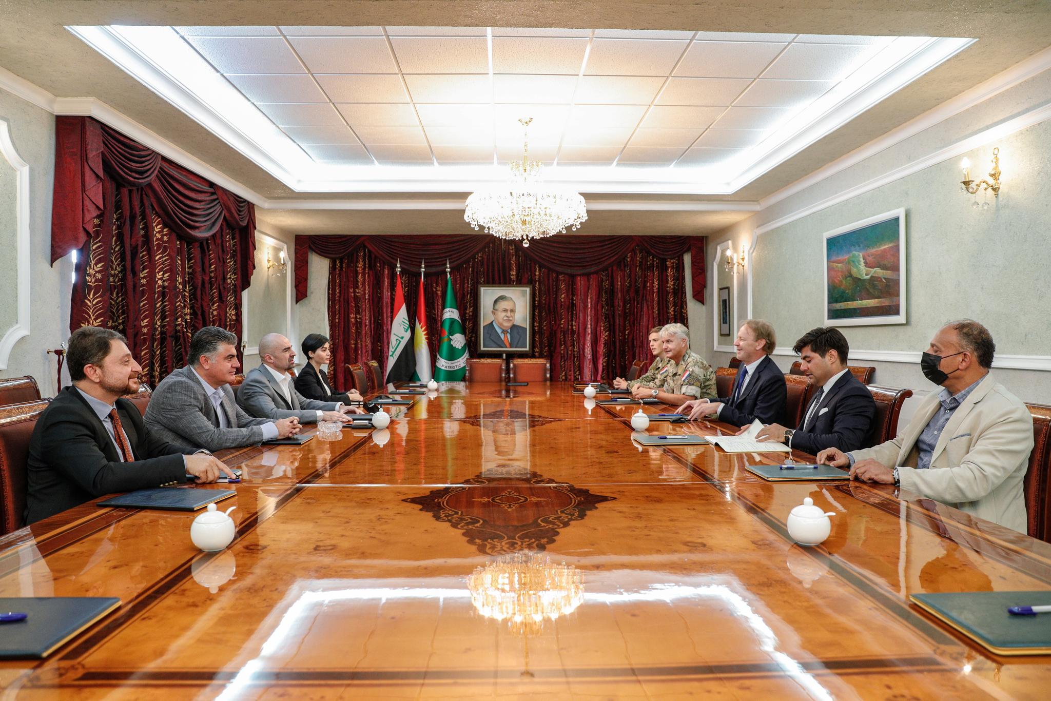  بافڵ تاڵەبانی : دەمانەوێت قاچاخچێتی و دەستخستنە بینەقاقای بازرگانان بنبڕ بکەین 