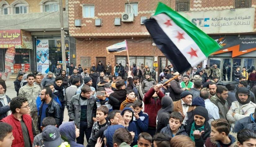 لە ئیدلب لە دژی بەرەی نوسرە و گرۆپە چەکدارەکانی تورکیا خۆپێشاندان بەرێوەچوو