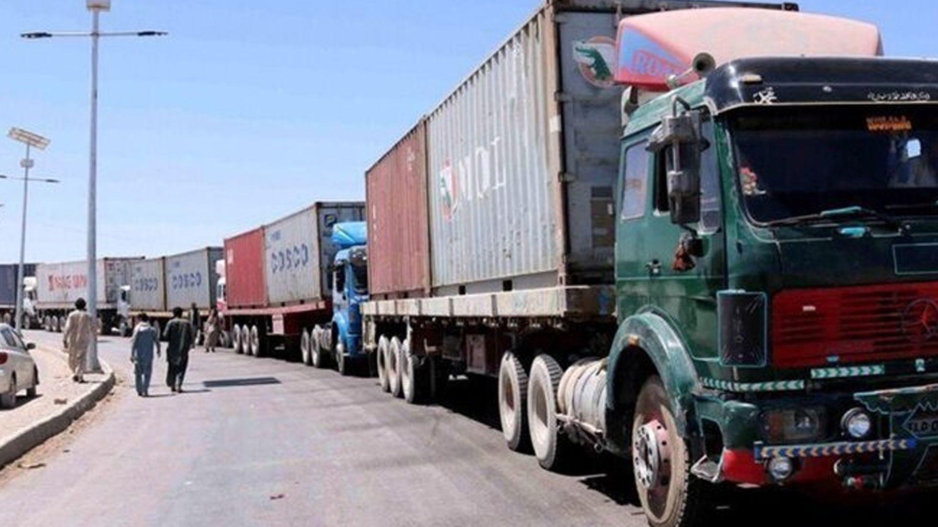 ئێران: لەم ساڵدا هەناردەی شمەک و کەلوپەل لە مەرزی باشماخەوە زیاترە لە ملیۆنێک تۆن