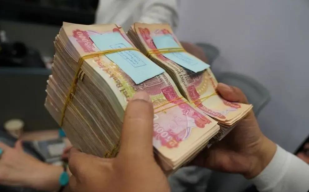 ئەمڕۆ دەست بە دابەشکردنی موچەی مانگی سێ دەکرێت