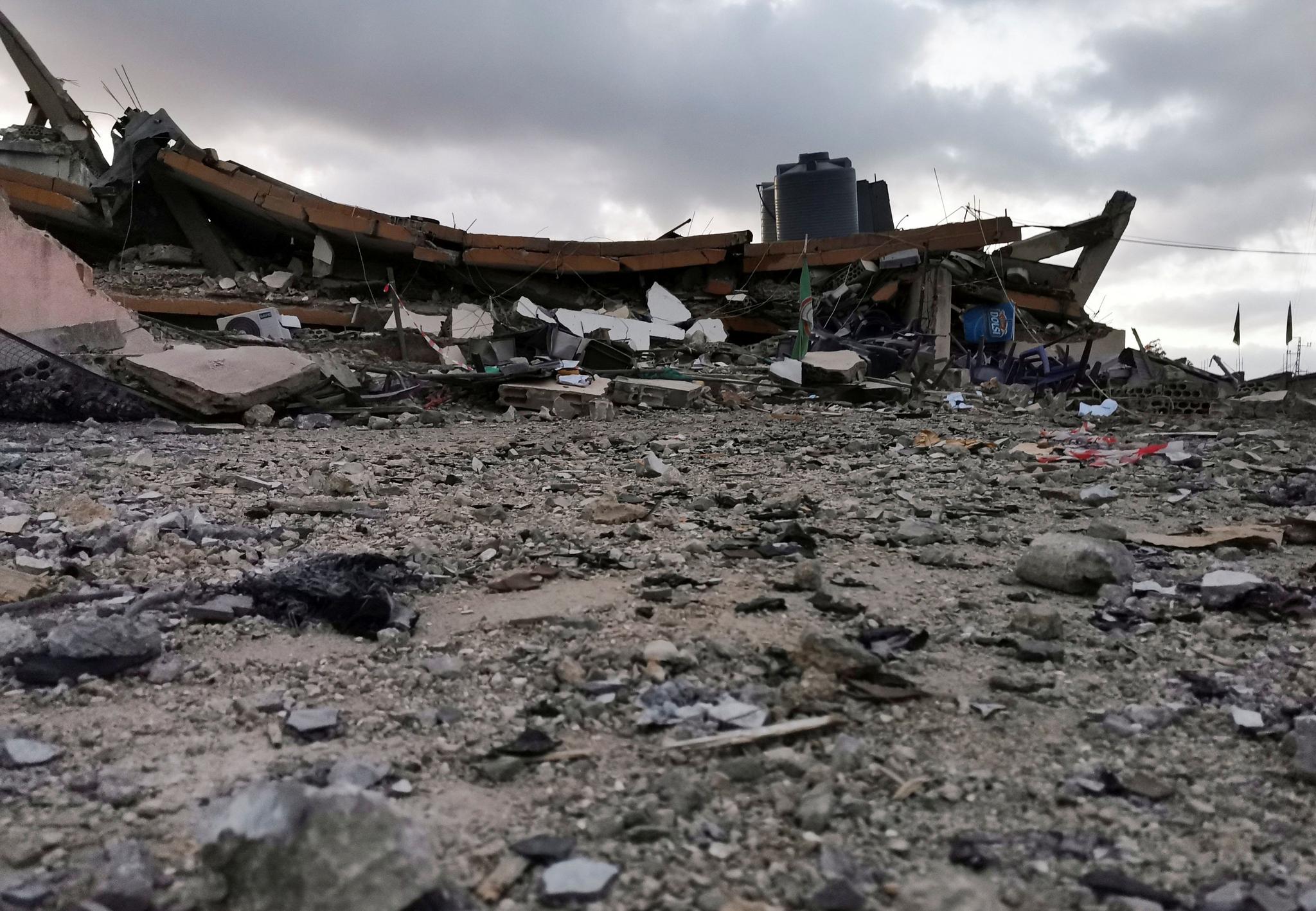 لە کۆگایەکی چەک و تەقەمەنی لە باشوری لوبنان تەقینەوەیەک ڕوویدا