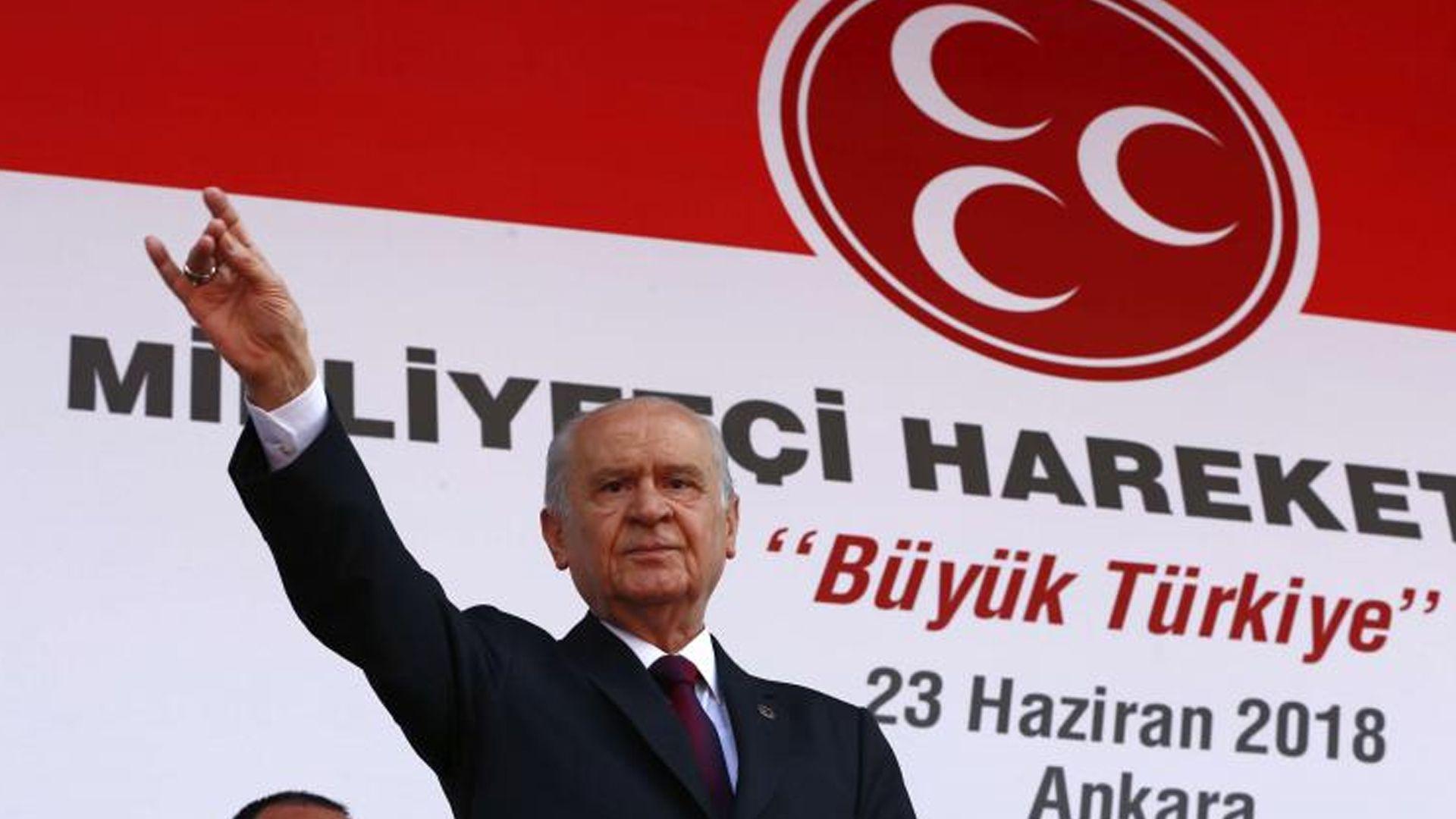 مەهەپە: خوێندن بە زمانی کوردی قبوڵکراو نییە و یەکێتی نەتەوەییمان هەڵدەوەشێنێتەوە