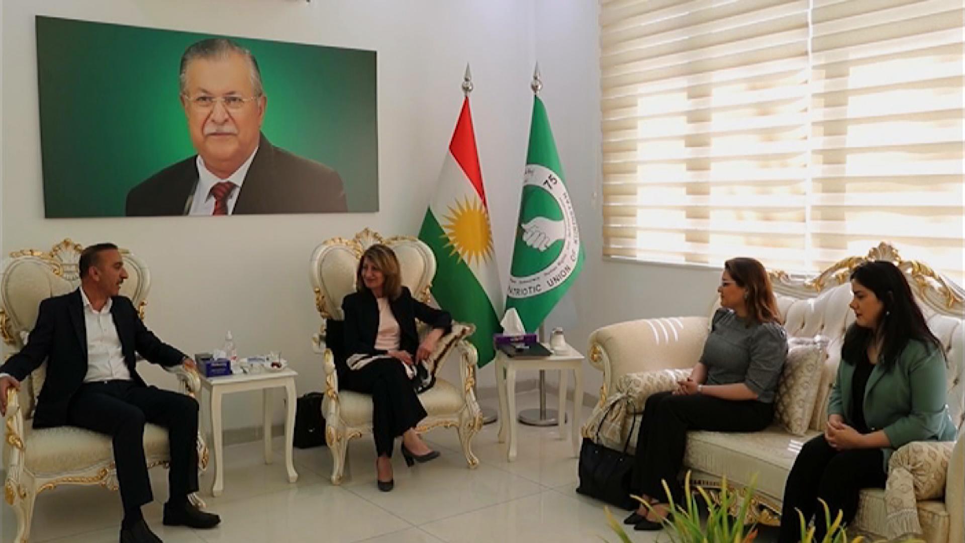 شاناز ئیبراھیم ئەحمەد پێشوازیکرد شادی نەوزاد پەرلەمانتاری سەربەخۆ لە پەرلەمانی کوردستان