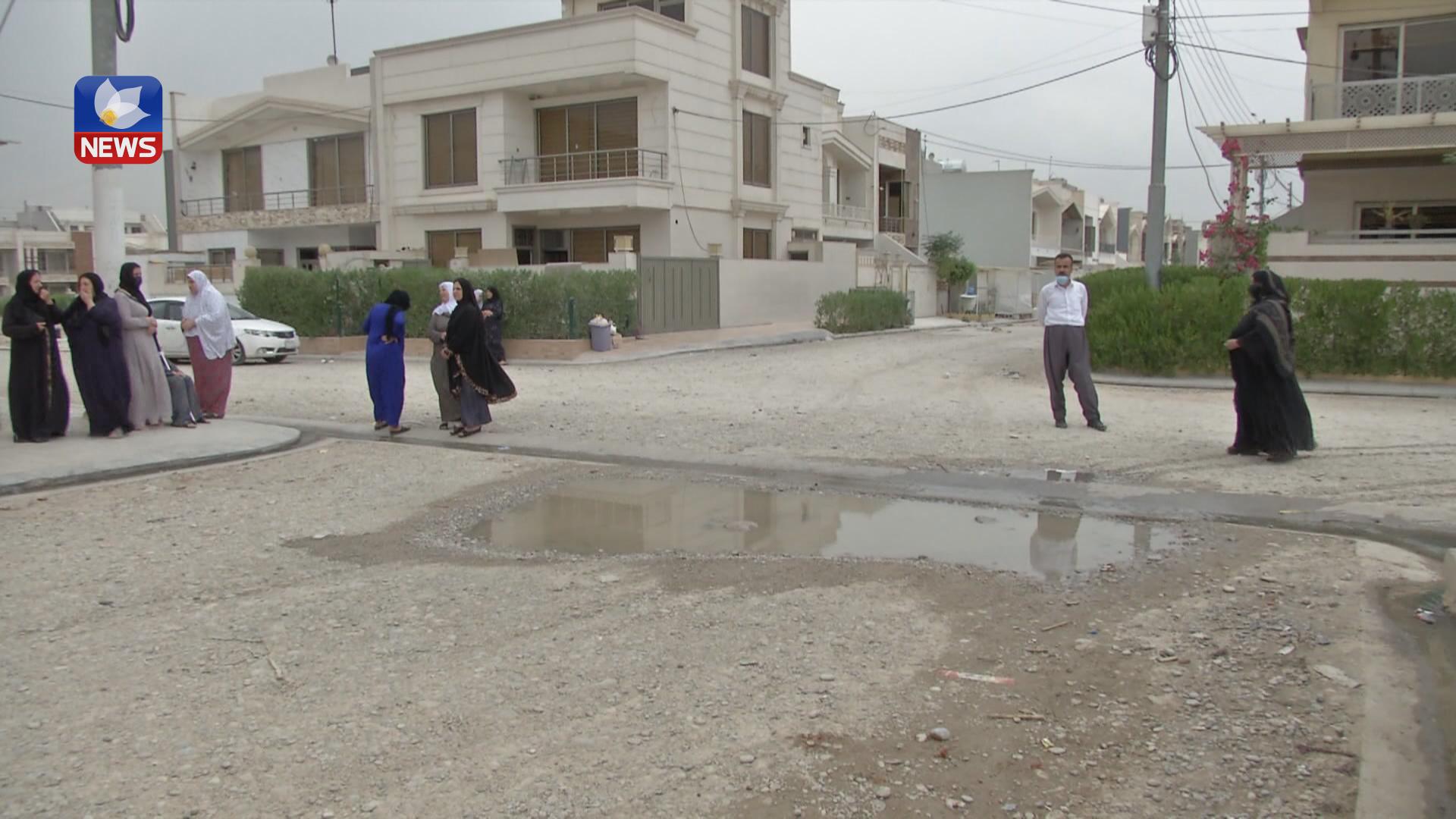 دانیشتوانی گەڕەکی سیمی خاتووناوا لە ھەولێر داوای خزمەتگوزاری دەکەن