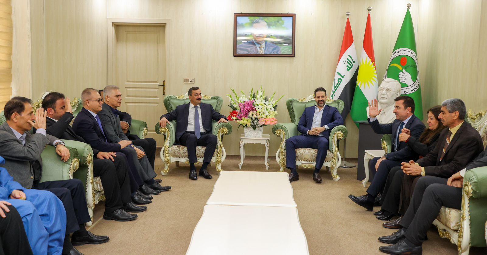 قوباد تاڵەبانی سەردانی مەڵبەندی ھەولێری کرد