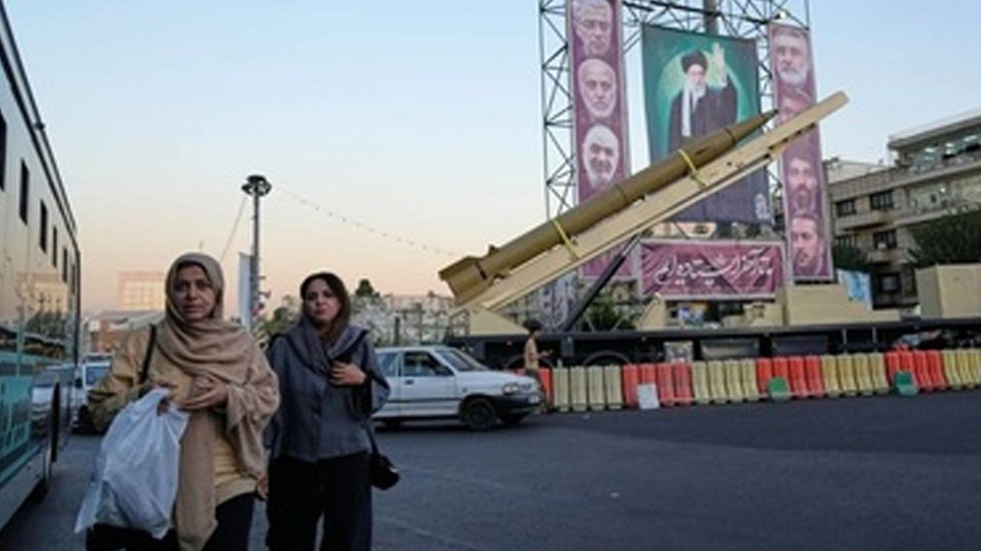 رۆژنامەیەکی بەریتانی: دوای هێرشەکانی ئیسرائیل ئێران لەهەوڵی خۆبەهێزکردنەوەدایە