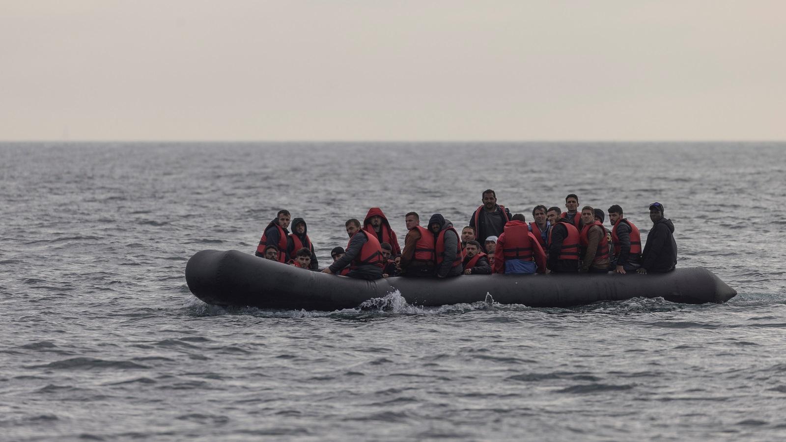 لە کەناراوەکانی ئیتاڵیا ١٧ کۆچبەری تونسی خنکان