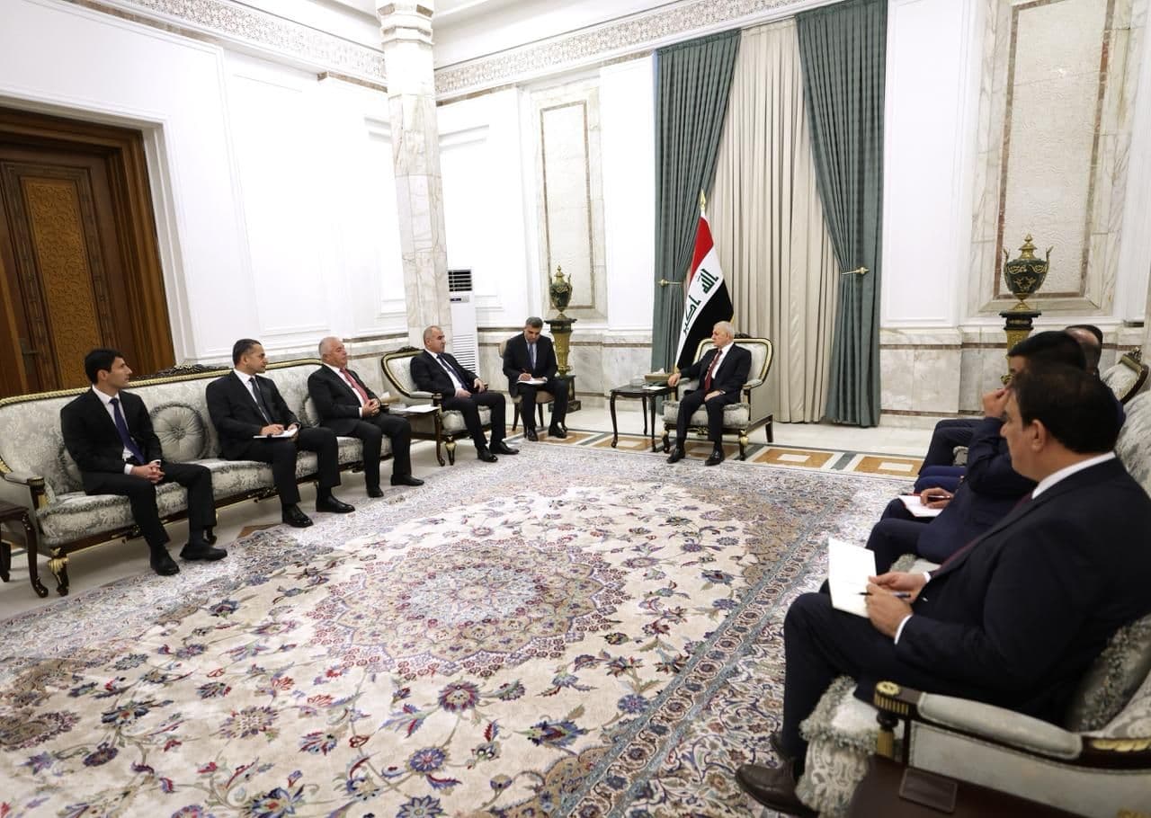 article gallery image