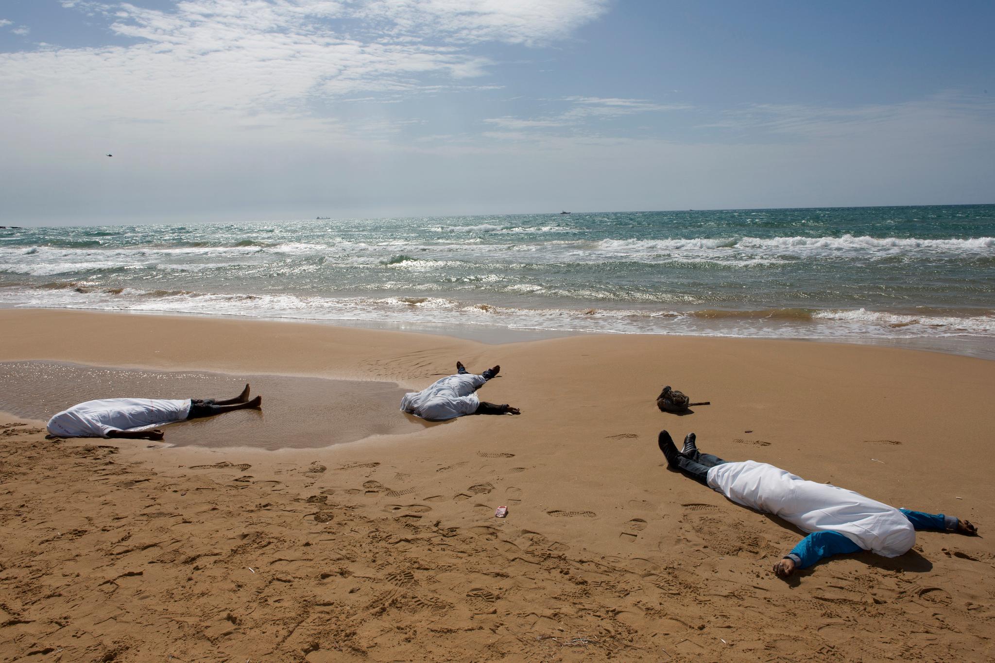 شەش کۆچبەری سوریا بەھۆی برسێتی و تونێتییەوە لە دەریای ناوەڕاست گیانیان لەدەستدا