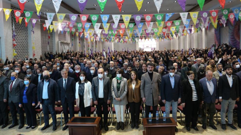 HDP prepares holding congress as top Turkish court moots banning the party