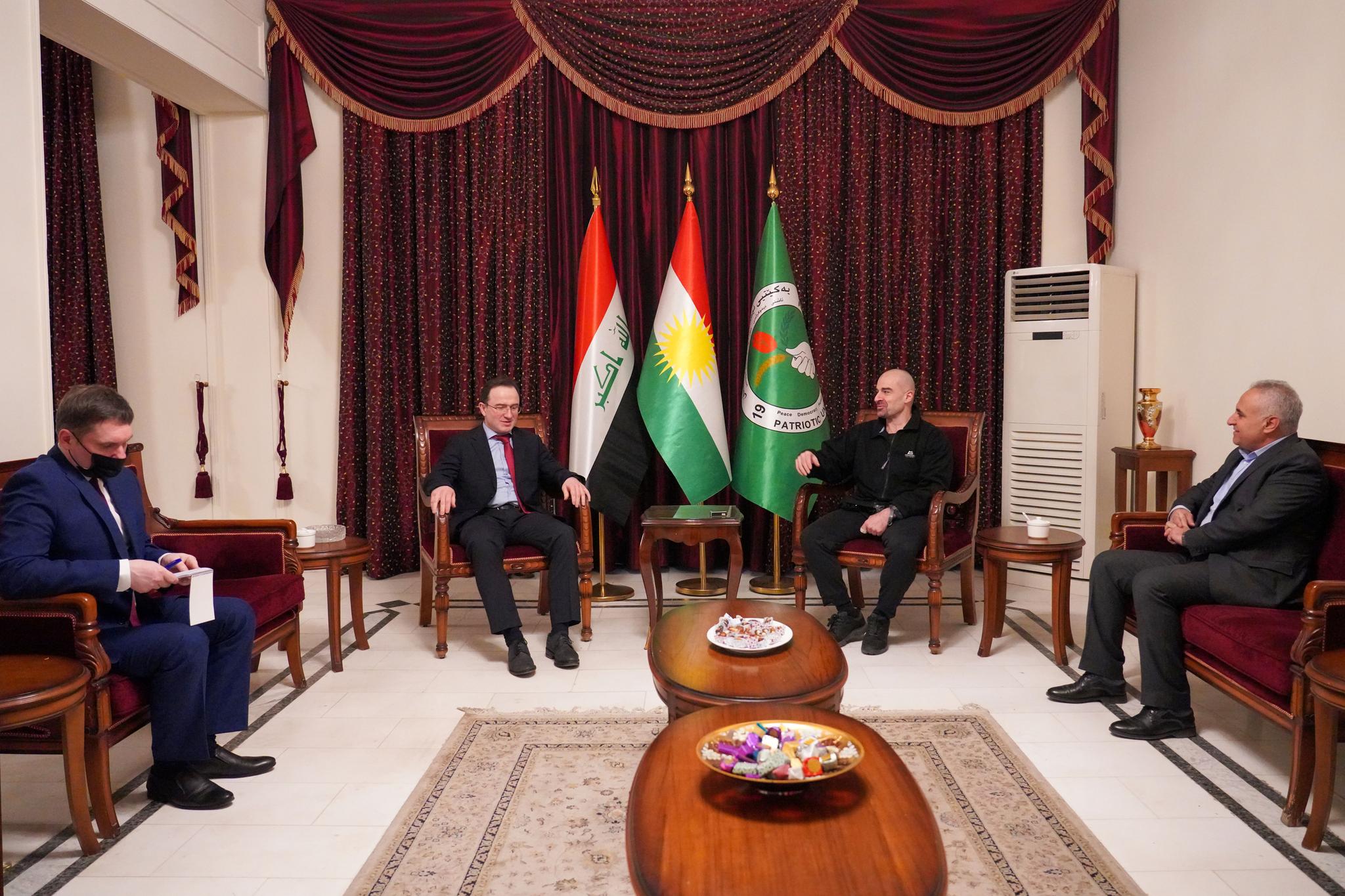 بافڵ جەلال تاڵەبانی لەگەڵ باڵیۆزی رووسیا لە عێراق كۆبووەوە 