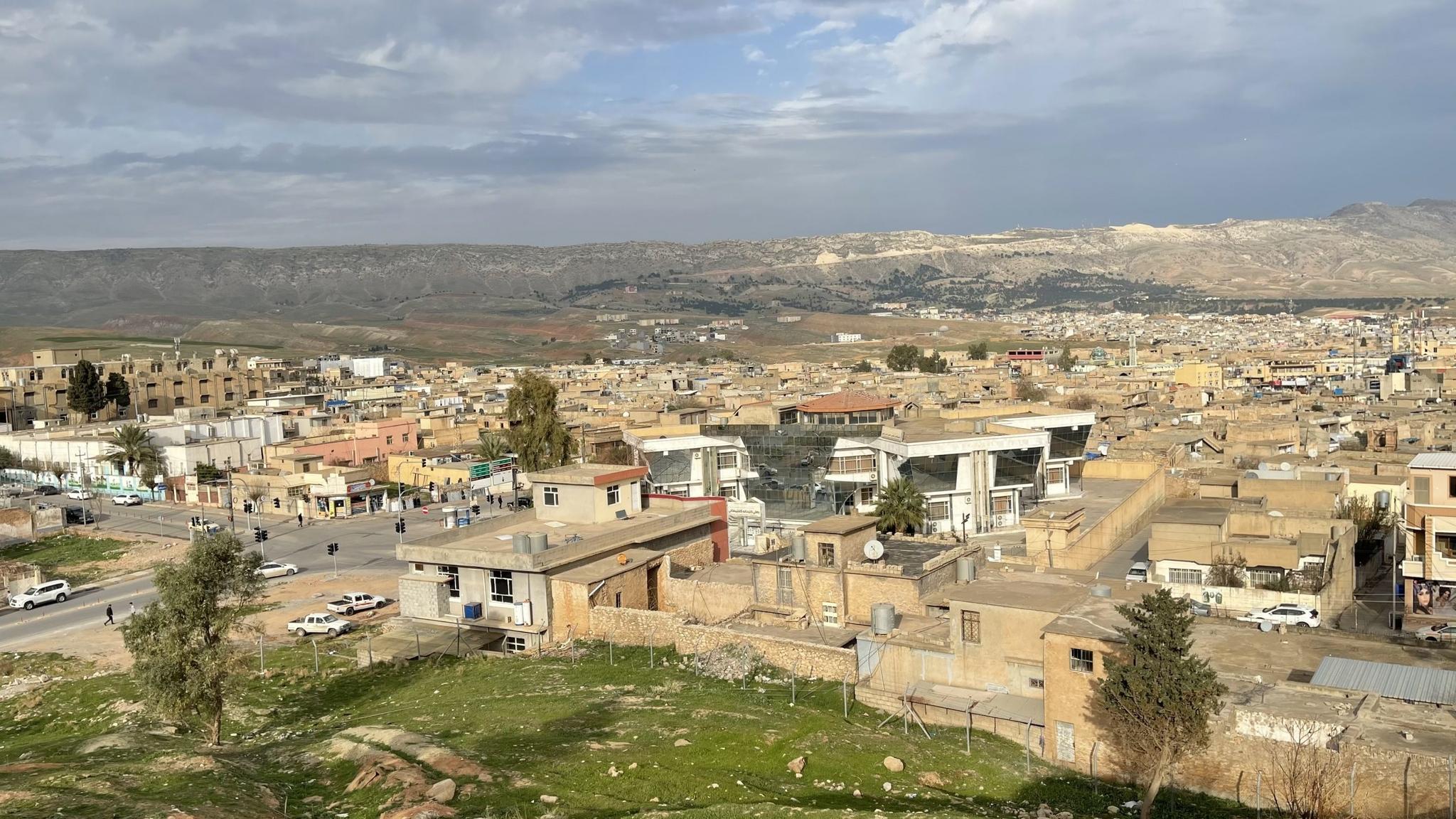 بەھۆی شەڕی نێوان دوو دراوسێوە لە کۆیە کەسێک بە فیشەک کوژرا