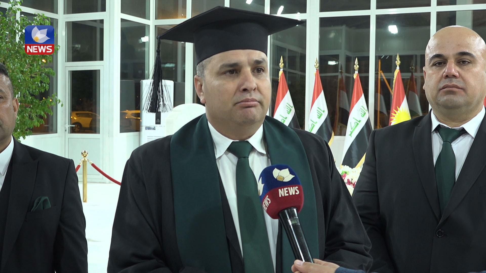 ژمارەیەک لە دەرچوانی ئەمساڵی کۆلێژی یاسای زانکۆی کەرکوک سەردانی مەزاری سەرۆک مام جەلالیان کرد 