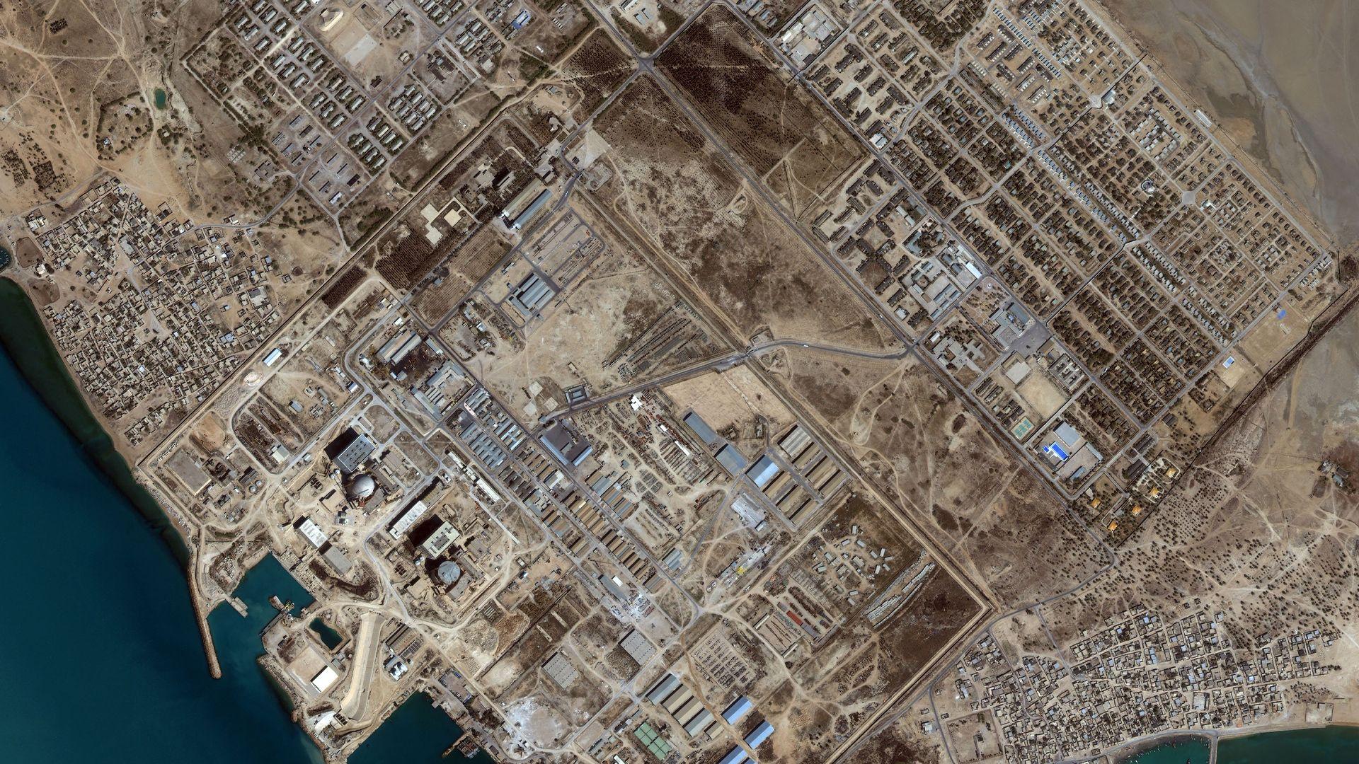 روسیا بۆ ئیسرائیل: هێرشەکان بۆسەر دامەزراوەی ئەتۆمی بوشەهر رابگرن