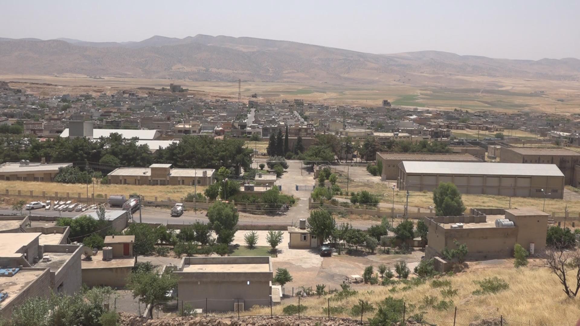 ١٦ ساڵە لە ھەریر زەوی دابەشکراوە و رادەستی خاوەنەکانیان نەکراوە