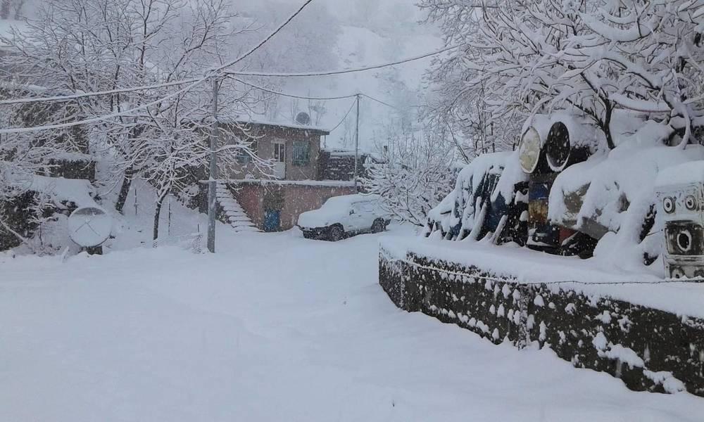 بەھۆی بەفربارینەوە لە باکوری کوردستان رێگەی ١٣٠١ ناوچەی نیشتەجێبوون داخراوە