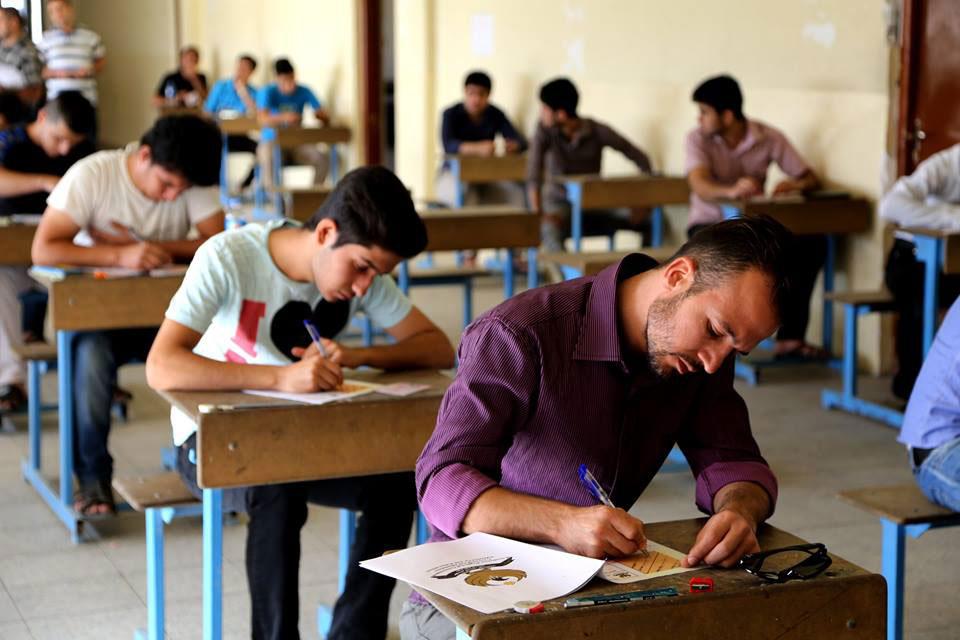 عێراق دەرماڵە بۆ ئەو خوێندکارانە دەبڕێتەوە کە چاودێری کۆمەڵایەتی دەیانگرێتەوە