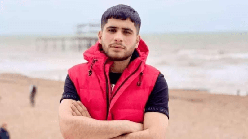 گەنجێکی کورد لە بەریتانیا بە کوژراوی لە ماڵەکەیدا دۆزرایەوە