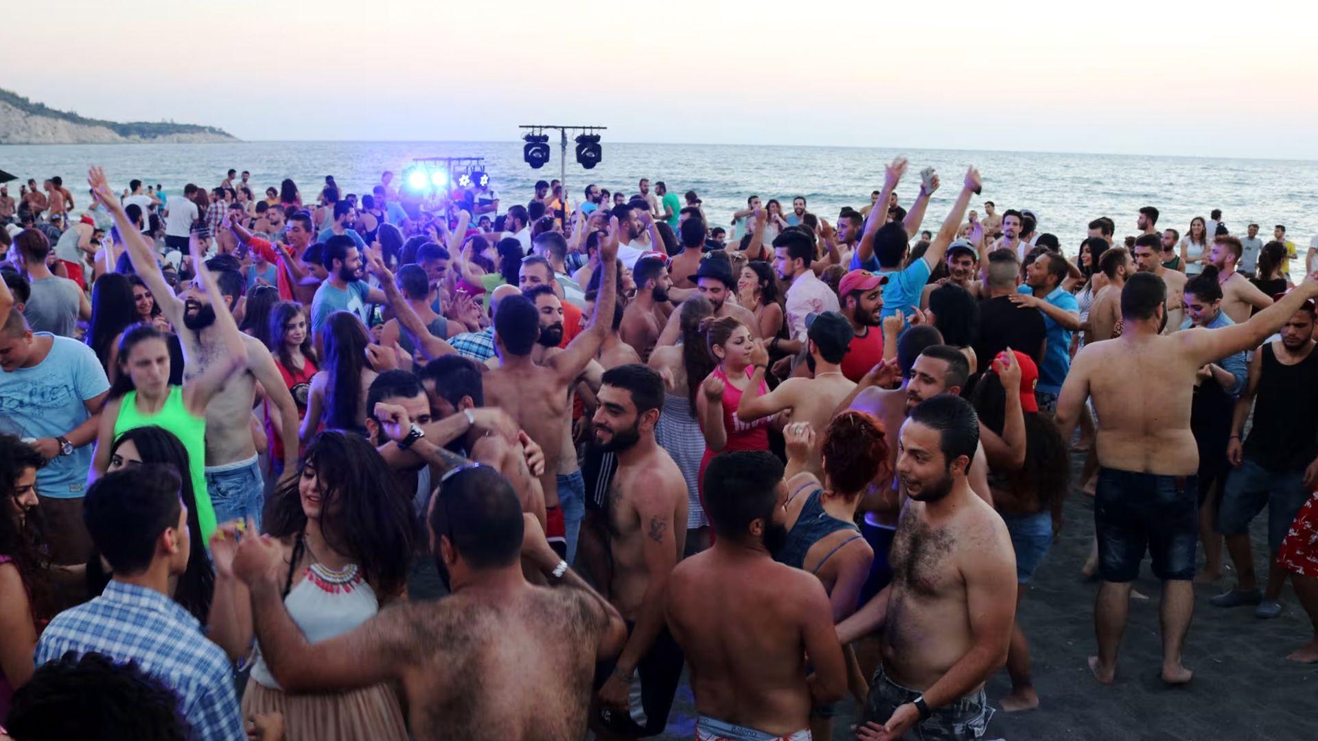 وەزارەتی گەشتوگوزاری سوریا چەند رێنماییەکی تایبەت بە مەلەکردن لە شوێنە گشتییەکاندا بڵاوکردەوە