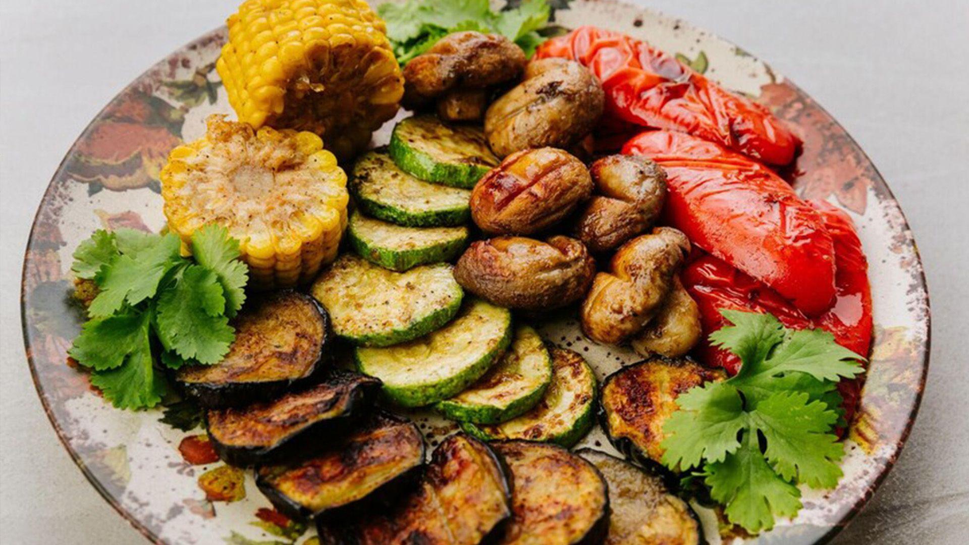 توێژینەوەیەک: سیستمی خۆراکیی روەکی جەستە لە شێرپەنجە دەپارێزێت