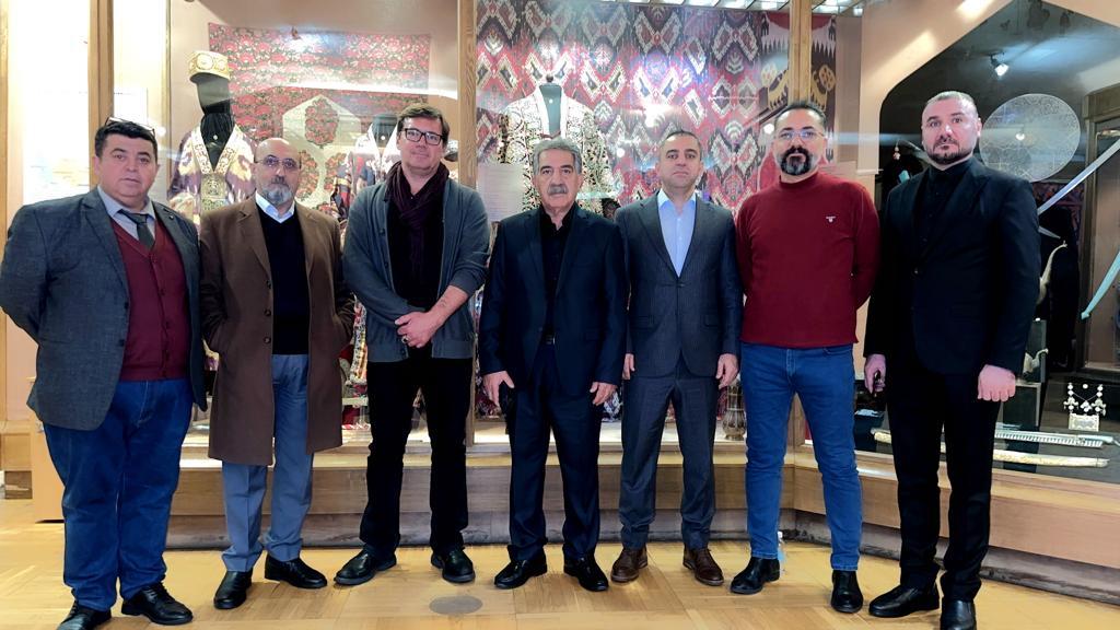 وەزیری رۆشنبیری و لاوان سەردانی مۆزەخانەی ھونەری میللی گەلانی ڕۆژھەڵاتی کرد