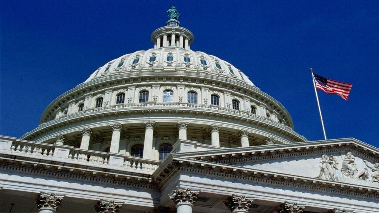 الديمقراطيون يدعون لانفصال ولايات أمريكية قبل عودة ترامب للرئاسة
