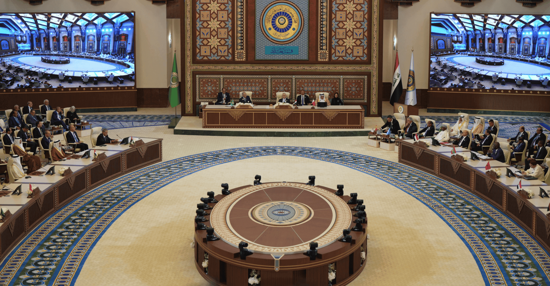 رئيس الوزراء الاردني يقدر على استضافة هذه القمة وحسن التنظيم