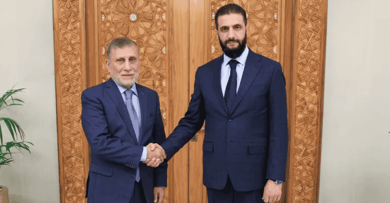 الشابندر يرد على منتقدي زيارته الى دمشق: احترم الحجة وارفض الذباب