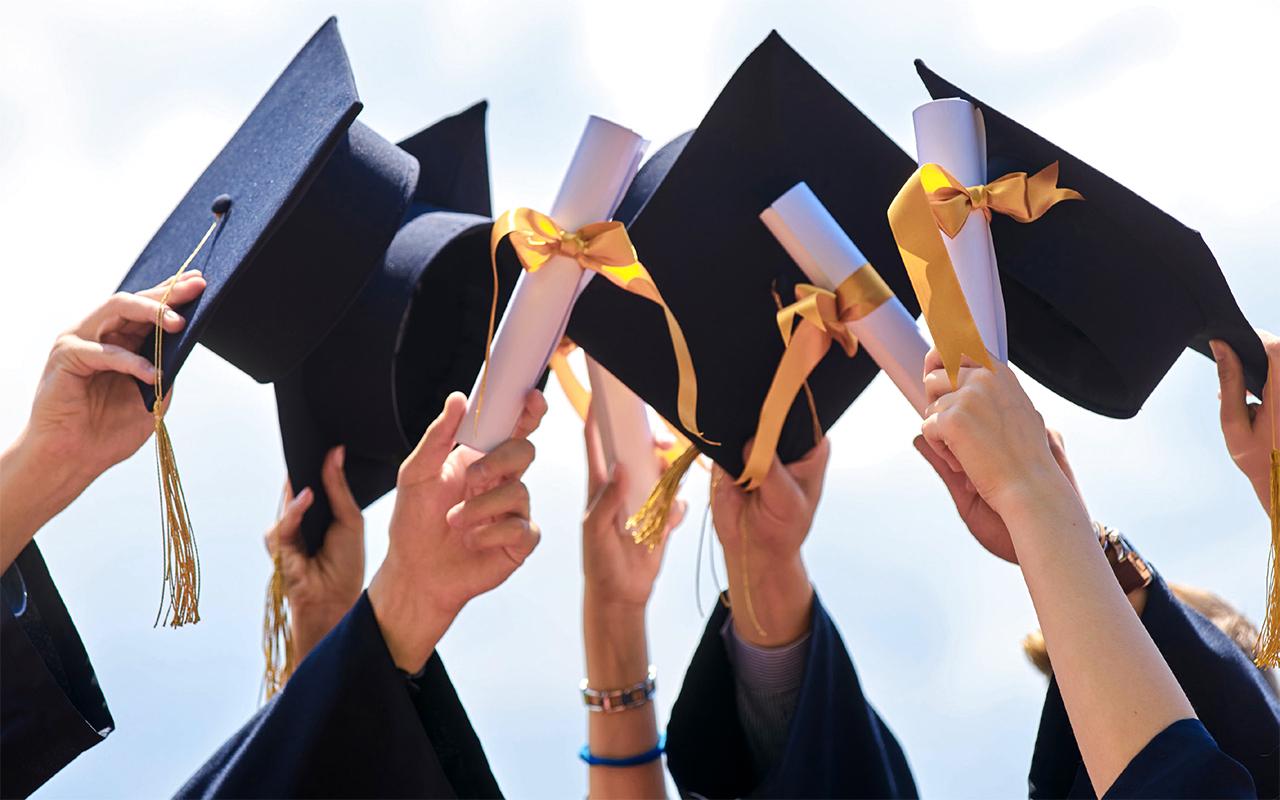 ئەنجومەنی راژەی فیدڕاڵی: ٣٠ ھەزار دەرچوی خوێندنی باڵا و یەکەمەکان دادەمەزرێنین