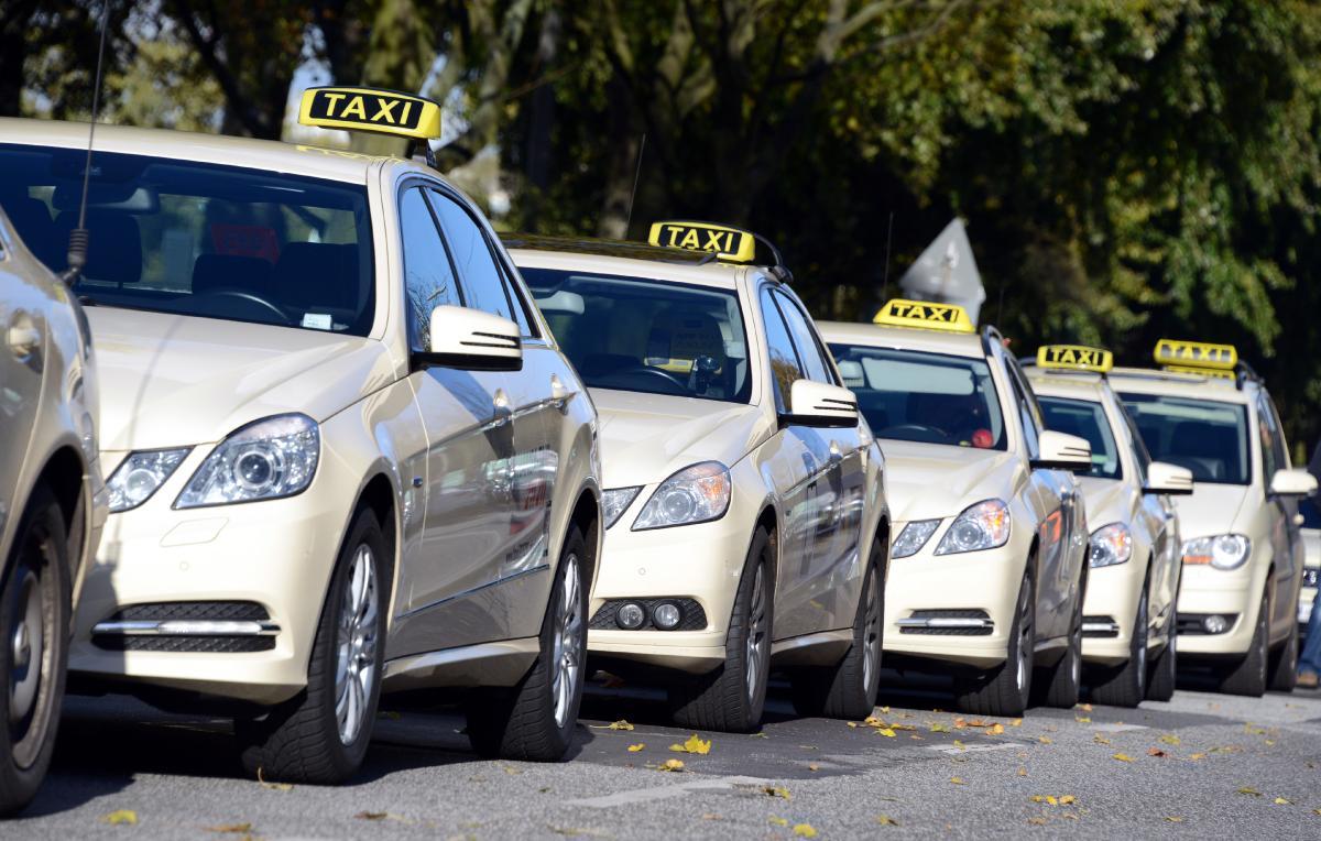 رونکردنەوە لەبارەی درێژکردنەوەی وادەی لێدانی لۆگۆ و لەزگەی تەکسی دەدرێت 