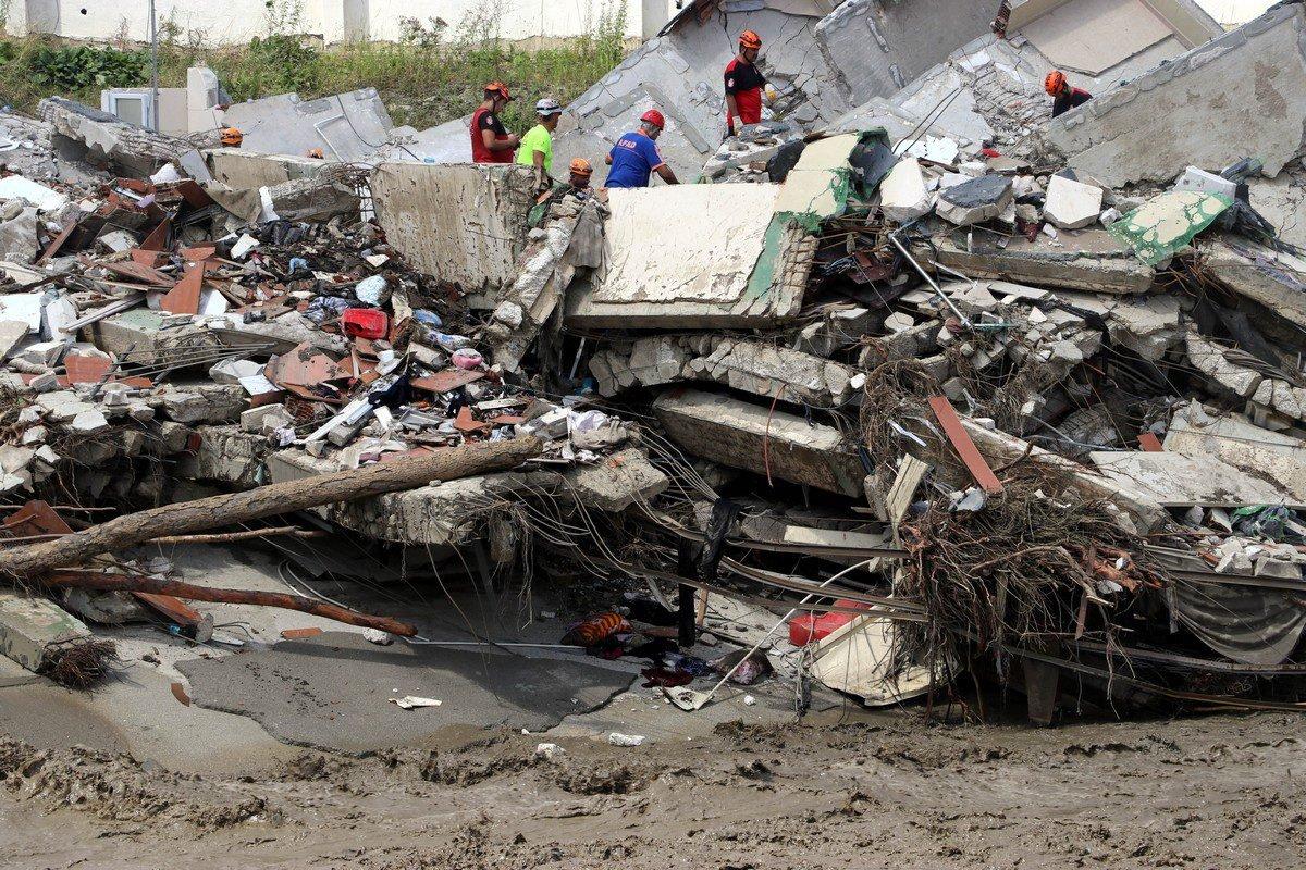 ئاماری قوربانیانی لافاوەکەی تورکیا بۆ ٧٧ گیان لە دەستدان بەرزبووەوە